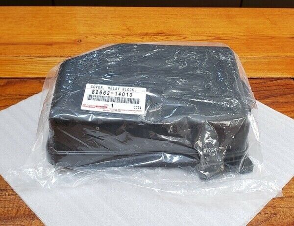 Toyota Genuine JDM JZA80 93-98 Supra Fuse Box Cover Relay Block 82662-14010