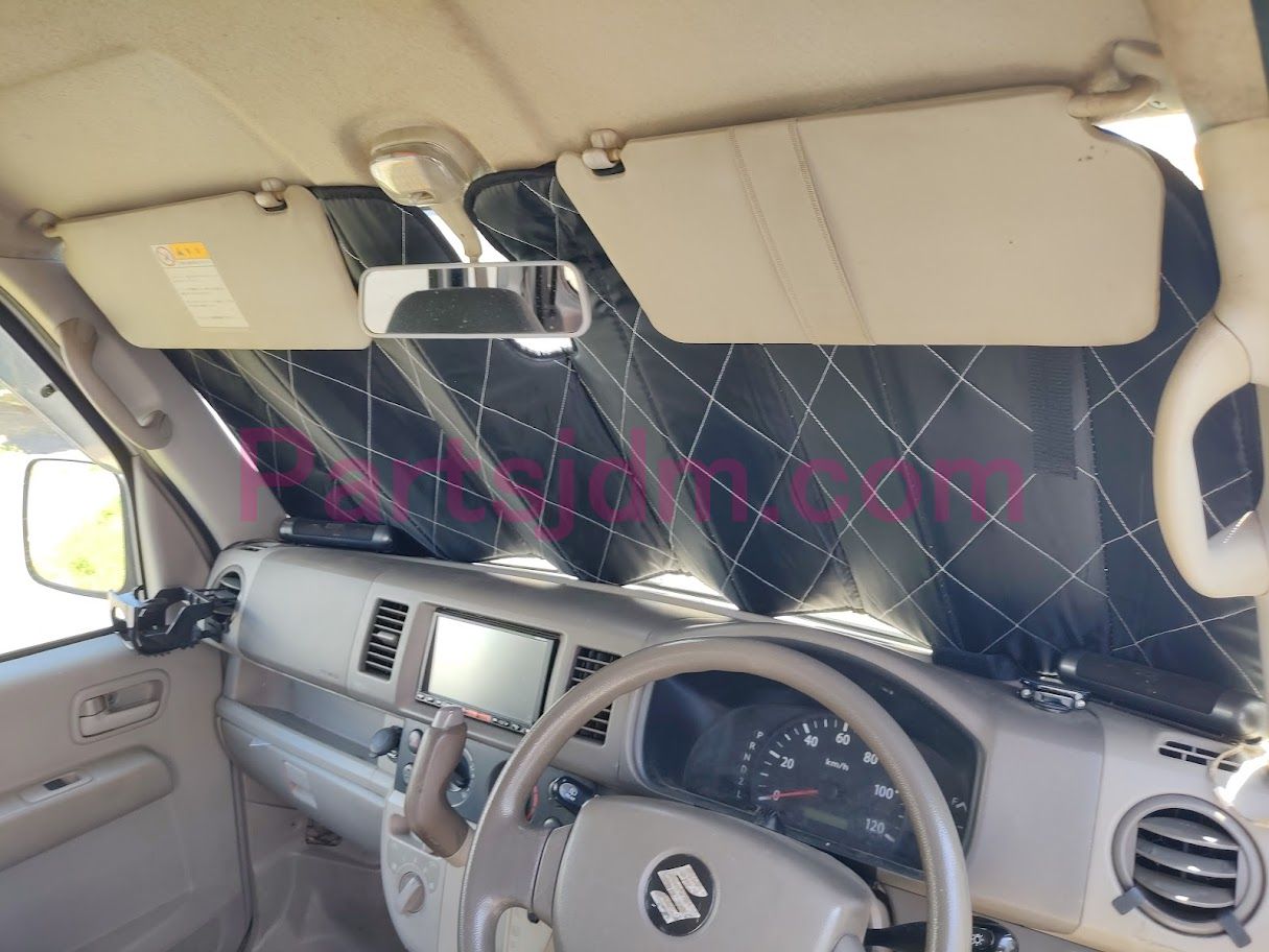 Sunshade for Suzuki Carry Every Thick quilted design