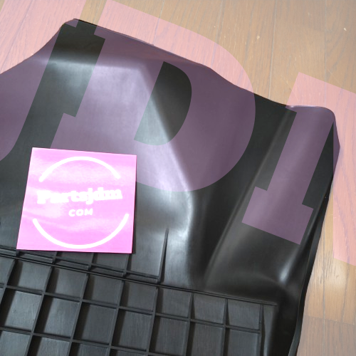 سجادات أرضية أصلية من لكزس LX570 للثلج والترفيه 08210-60700-C0