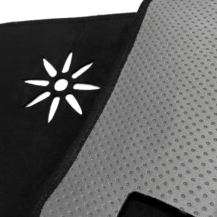 POG-MAX Dashboard Mat for Daihatsu Hijet Truck S500P S510P Jumbo Black Suede