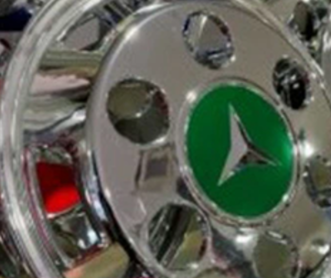 12-inch DX Chrome Wheel Caps and Green Film Set for Suzuki Carry DA16T
