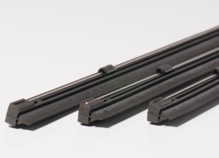 Water-Repellent Front Wiper Blade Set (2pcs) Fits Honda Acty HA1–HA5 / HH1–HH4