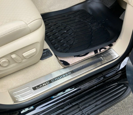 SUS304 Stainless Steel Inside Door Sill Scuff Plate Set Hairline Finish Silver 4pcs Fits Toyota Land Cruiser 300