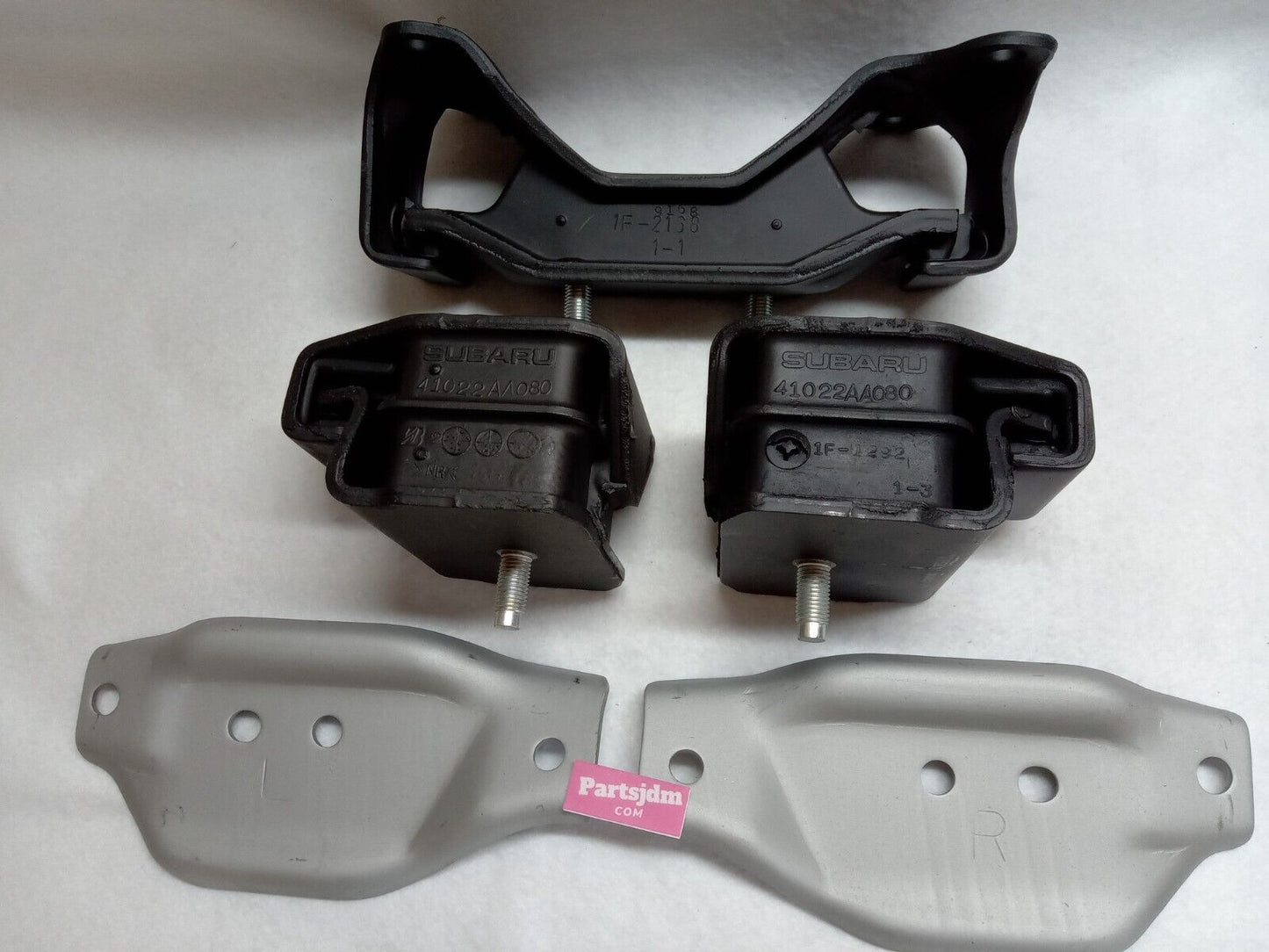 طقم قواعد تثبيت محرك سوبارو STI JDM من المجموعة N وطقم قواعد تثبيت ناقل الحركة اليدوي بست سرعات (6MT)