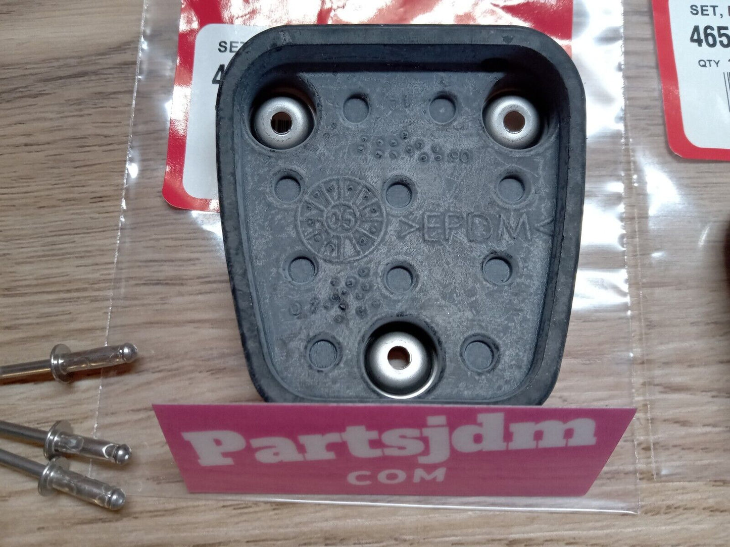 HONDA Integra JDM DC5 RSX Accord Civic Brake Clutch Pedal Pads 46545-SMG-P02 x2