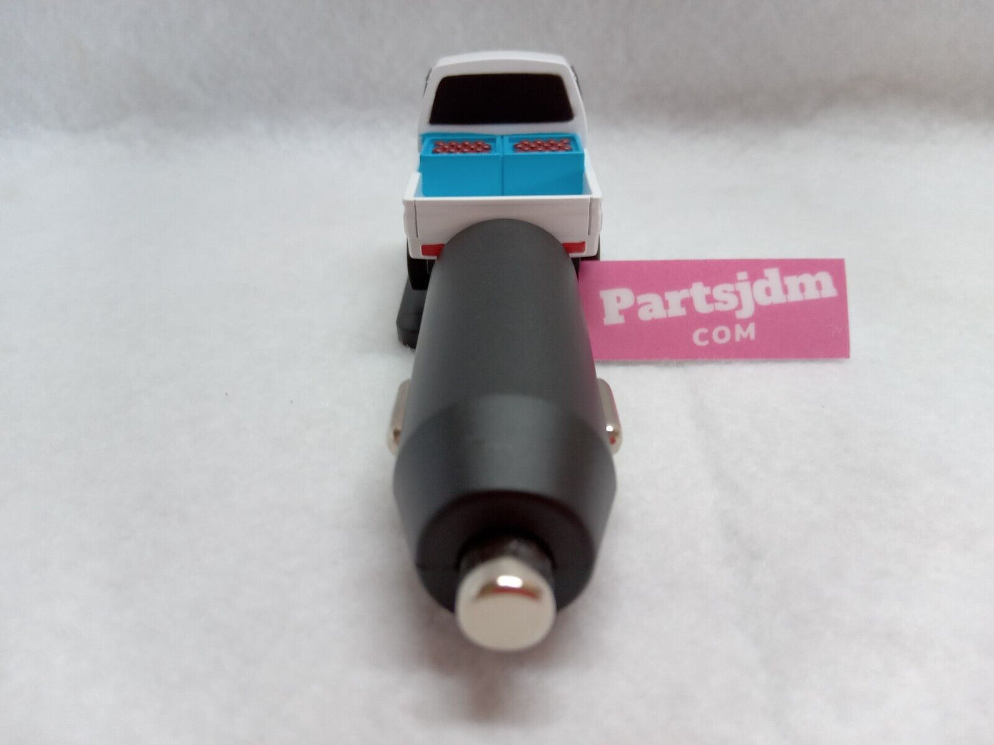 Light truck JDM type cigar socket charger USB-A 12V 2.4A Hijet