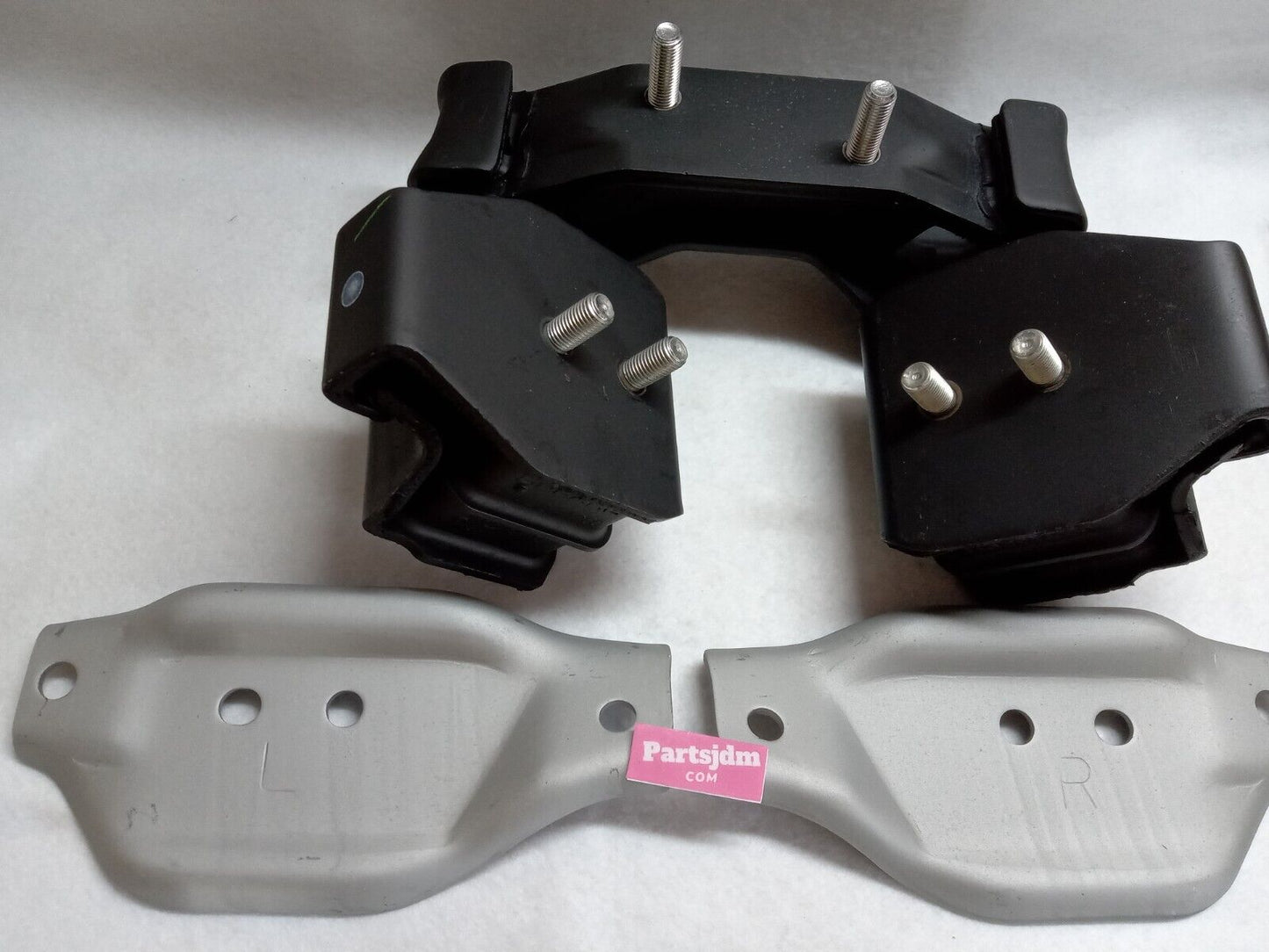 طقم قواعد تثبيت محرك سوبارو STI JDM من المجموعة N وطقم قواعد تثبيت ناقل الحركة اليدوي بست سرعات (6MT)