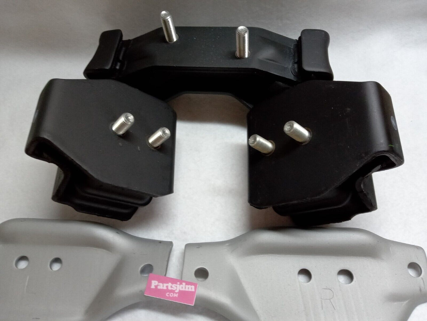 طقم قواعد تثبيت محرك سوبارو STI JDM من المجموعة N وطقم قواعد تثبيت ناقل الحركة اليدوي بست سرعات (6MT)