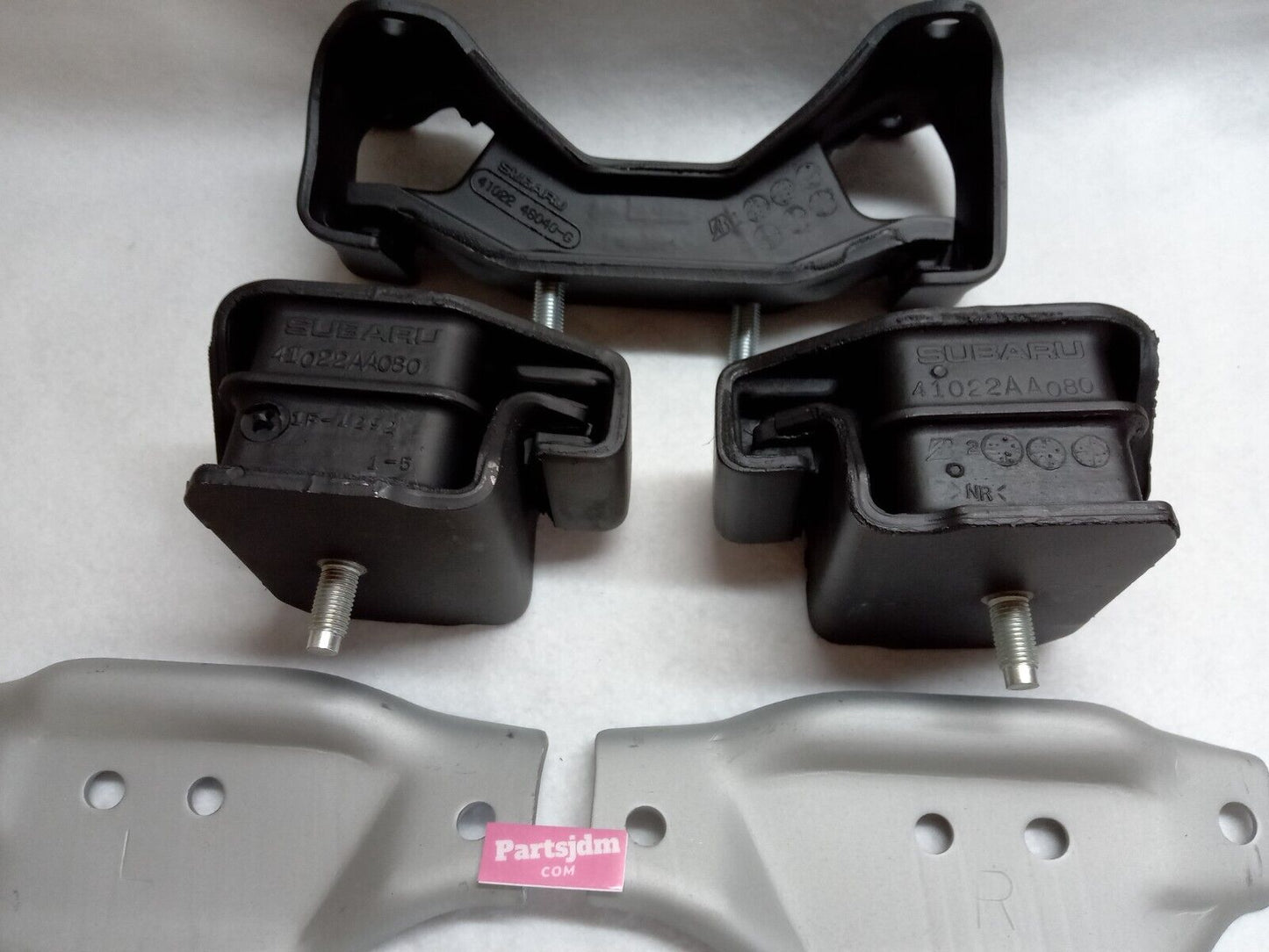 طقم قواعد تثبيت محرك سوبارو STI JDM من المجموعة N وطقم قواعد تثبيت ناقل الحركة اليدوي بست سرعات (6MT)