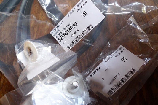 SUBARU Genuine JDM Engine Cover Hatch Bolt ×4 Hood bed Lid Moldingber