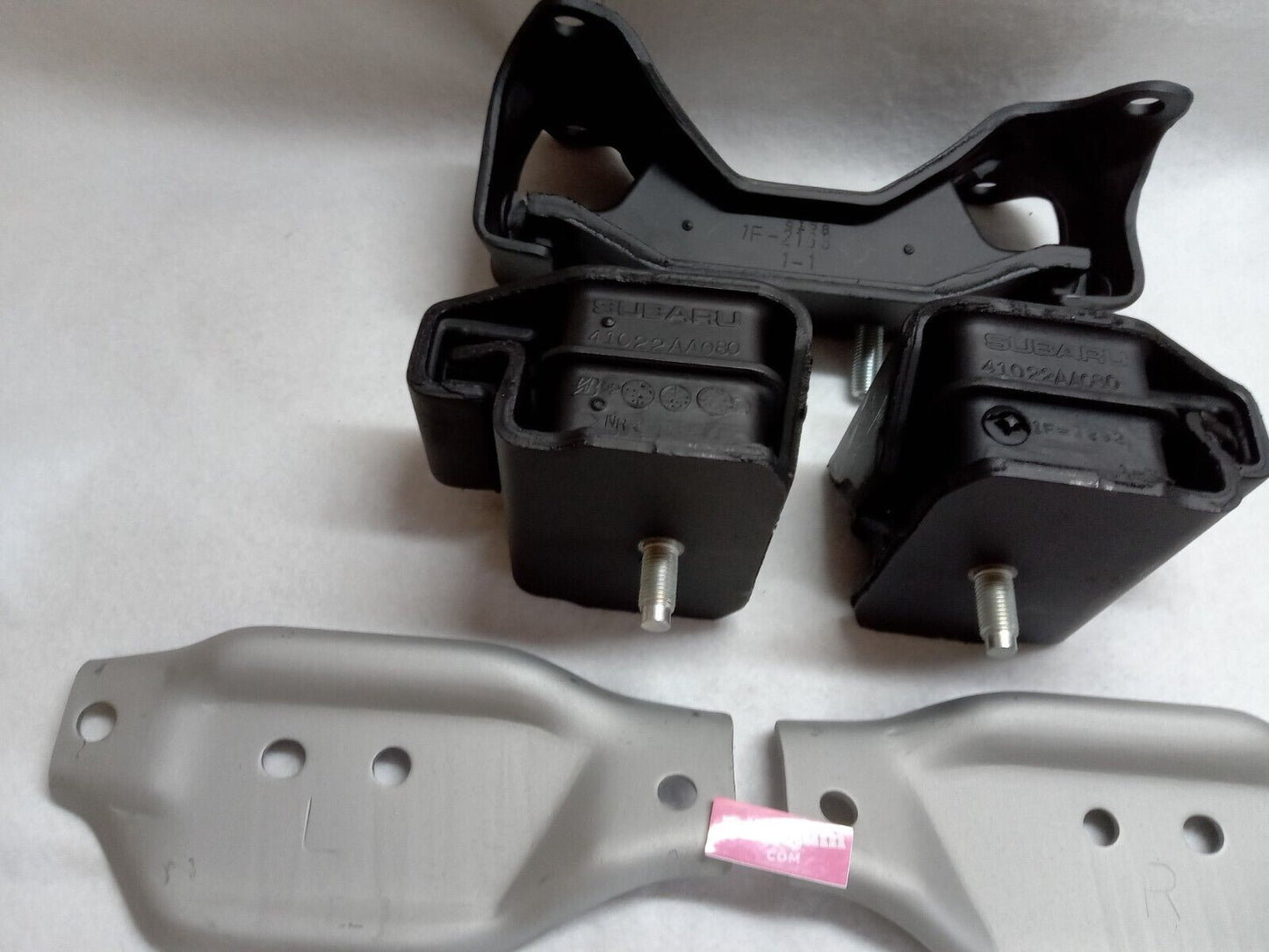 طقم قواعد تثبيت محرك سوبارو STI JDM من المجموعة N وطقم قواعد تثبيت ناقل الحركة اليدوي بست سرعات (6MT)