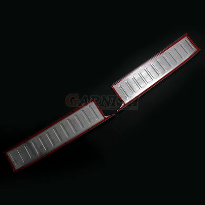 SUS304 Stainless Steel Rear Trunk Sill Guard Hairline Finish Silver 2pcs Fits Toyota Land Cruiser 300