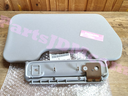 واقي الشمس الأصلي من تويوتا JDM 74303-35020-B0، الجانب الأيمن (جهة الراكب) OEM