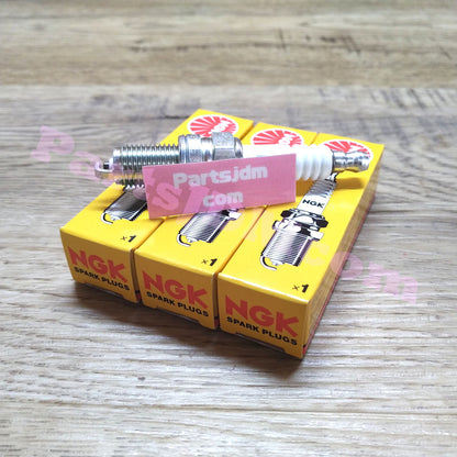 NGK Spark JDM Plug Set of 3 SUZUKI CARRY DC51T DD51T Tracking Number