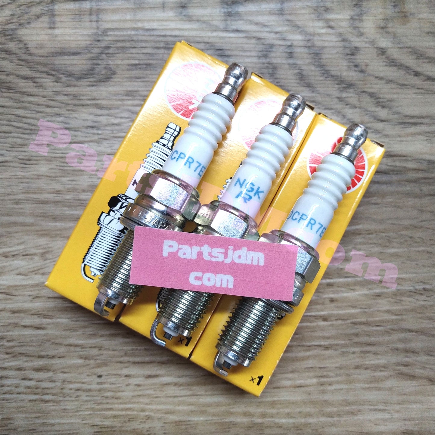 NGK Spark JDM Plug Set of 3 SUZUKI CARRY DC51T DD51T Tracking Number