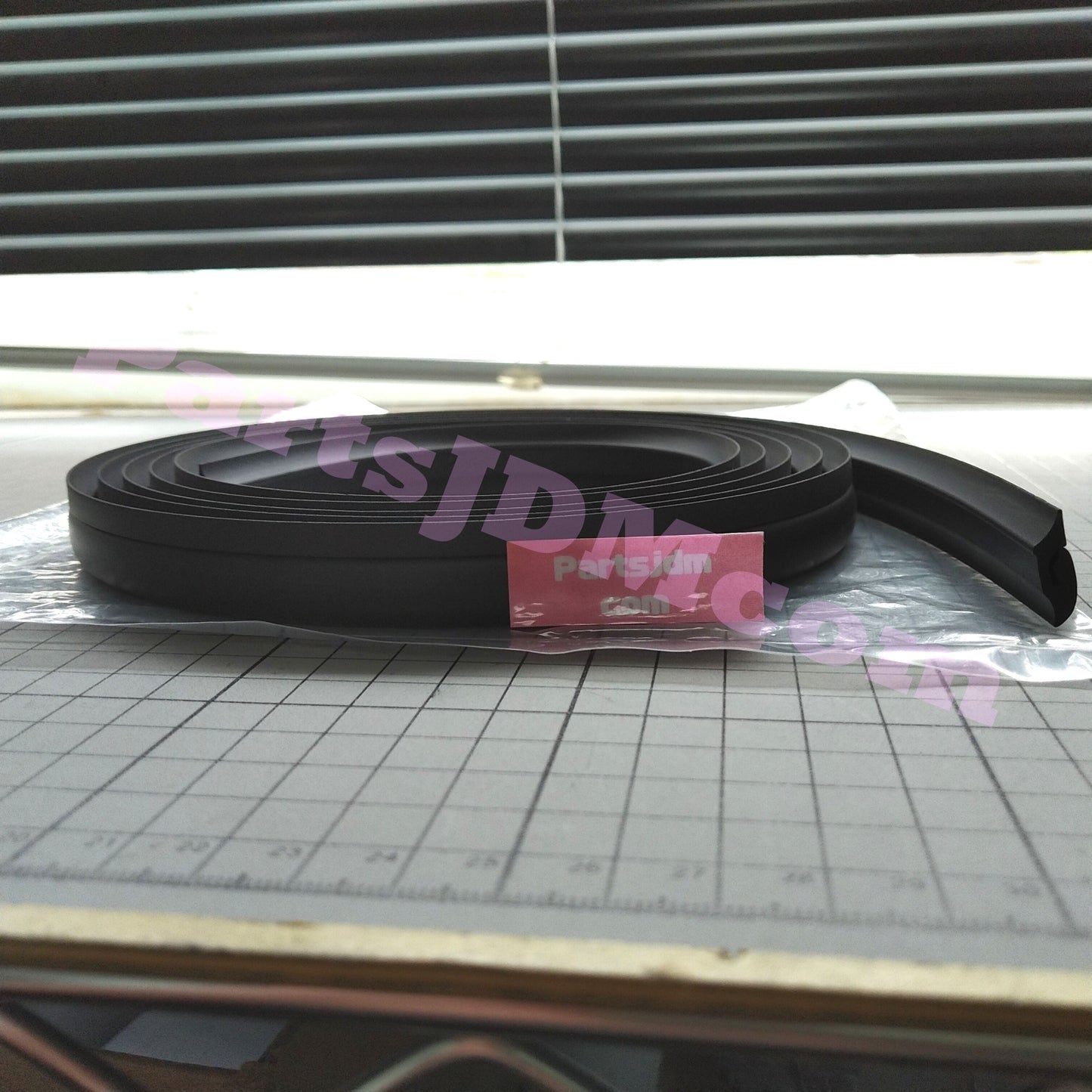 Subaru 90-98 JDM Sambar Truck KS3 KS4 engine hood bed Lid Molding OEM Genuine