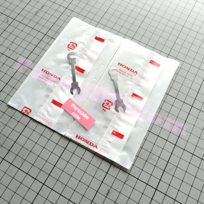 Genuine Honda Acty HA1 HH2 HA2 HA4 HH4 HA3 HH3 Fuse 45A 98200-64500 x2