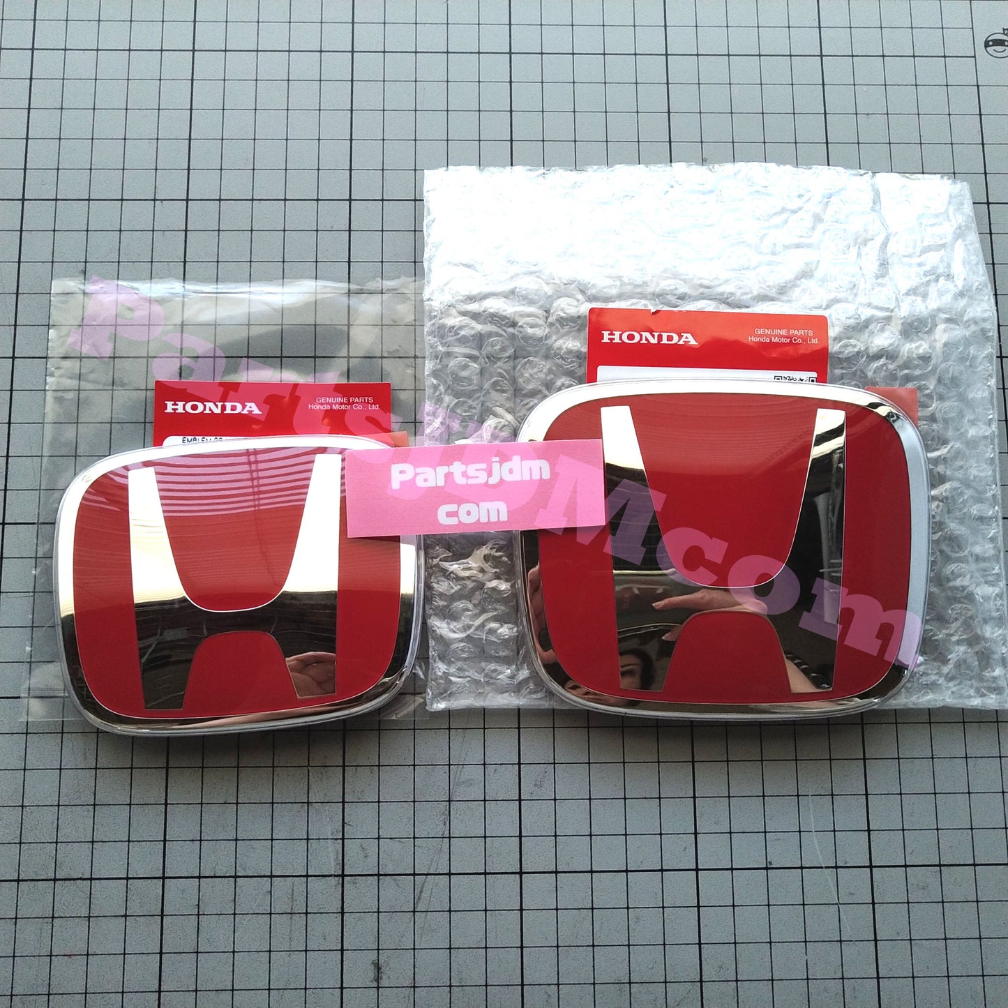 HONDA Genuine JDM CIVIC TYPE-R FK8 2017-2019 Front & Rear Red H Emblem Set OEM