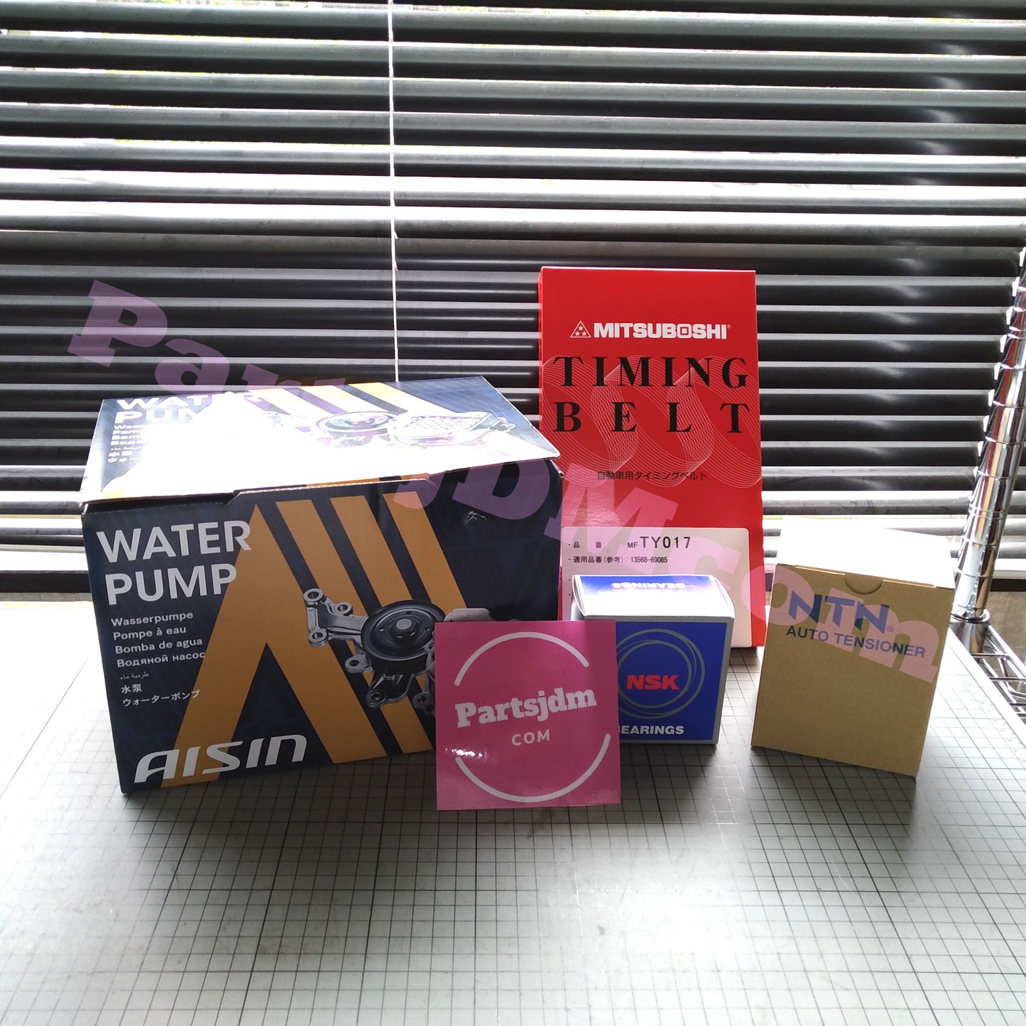 Timing Belt Kit with Auto Tensioner for Toyota Land Cruiser KZJ71G/KZJ71W/KZJ78G/KZJ78W 1KZ-TE Engine – 4 Piece Set (Aisin Water Pump)