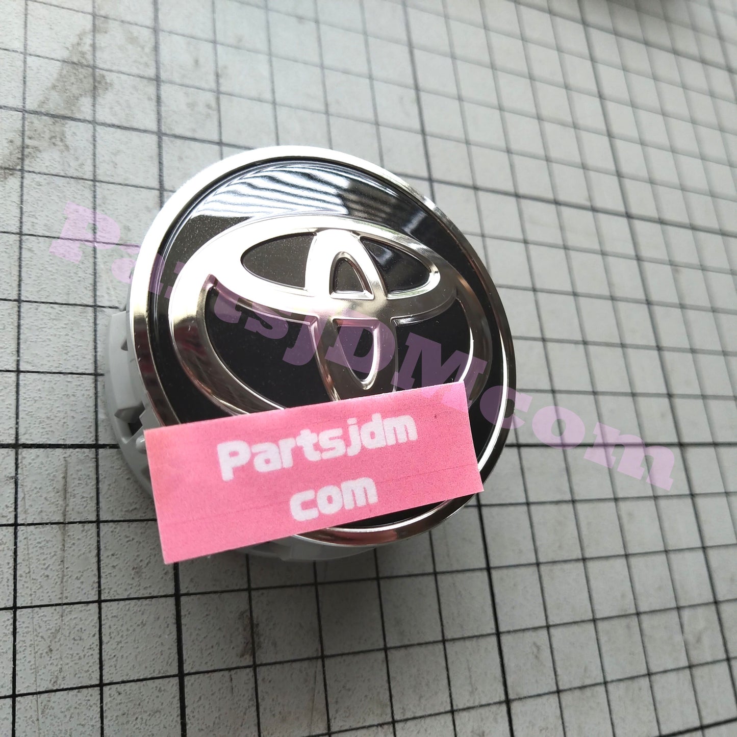 TOYOTA Genuine JDM 42603-52170 Center Wheel Caps Hub Cap Tracking Num