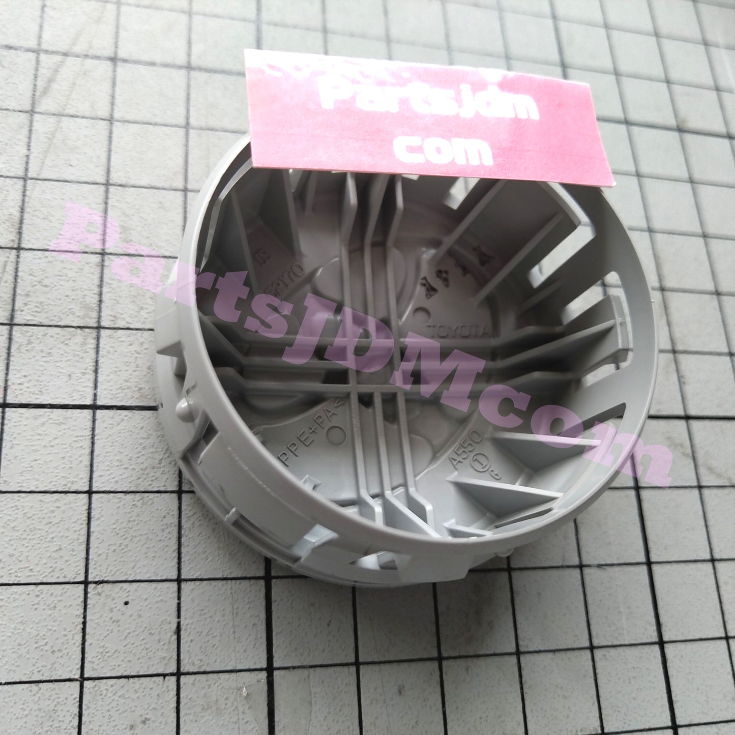 TOYOTA Genuine JDM 42603-52170 Center Wheel Caps Hub Cap Tracking Num