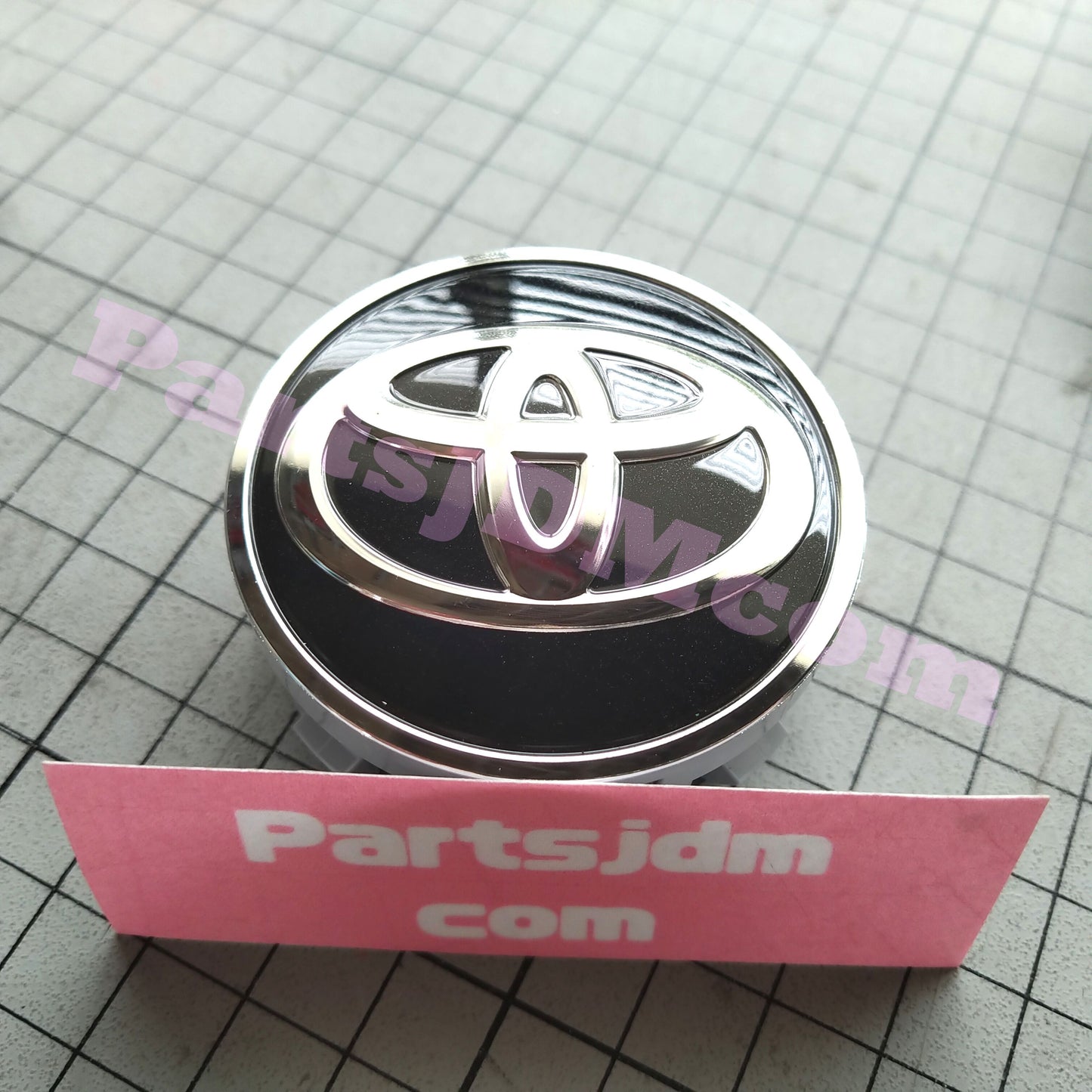 TOYOTA Genuine JDM 42603-52170 Center Wheel Caps Hub Cap Tracking Num