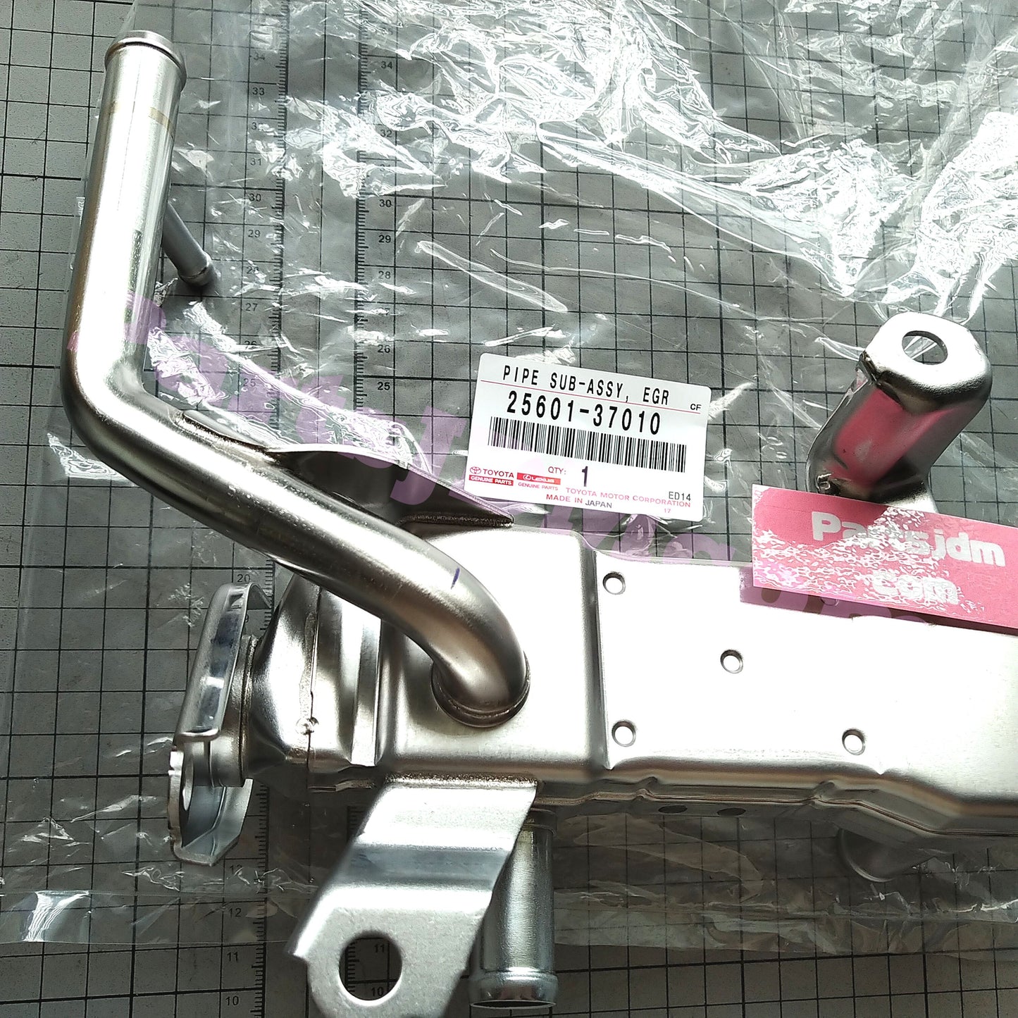 TOYOTA Genuine JDM EGR Pipe Cooler LEXUS CT200H VOXY PRIUS ZVW30 ZVW35 25601-37010