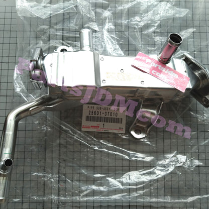 TOYOTA Genuine JDM EGR Pipe Cooler LEXUS CT200H VOXY PRIUS ZVW30 ZVW35 25601-37010