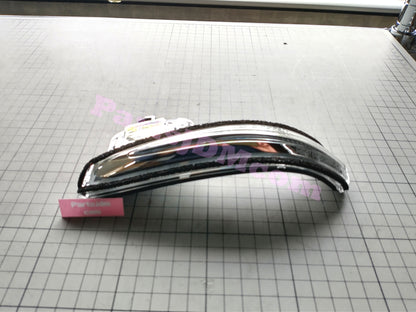 TOYOTA Genuine JDM ALPHARD VELLFIRE HV Side Turn Lamp Assy 81740-58010