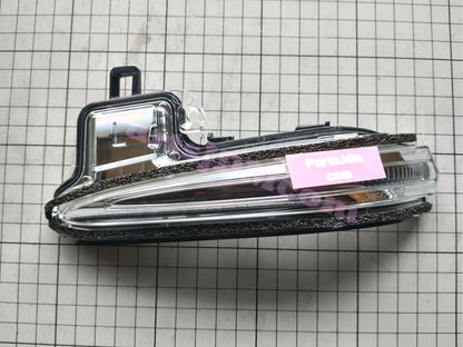 TOYOTA Genuine JDM ALPHARD VELLFIRE HV Side Turn Lamp Assy 81740-58010
