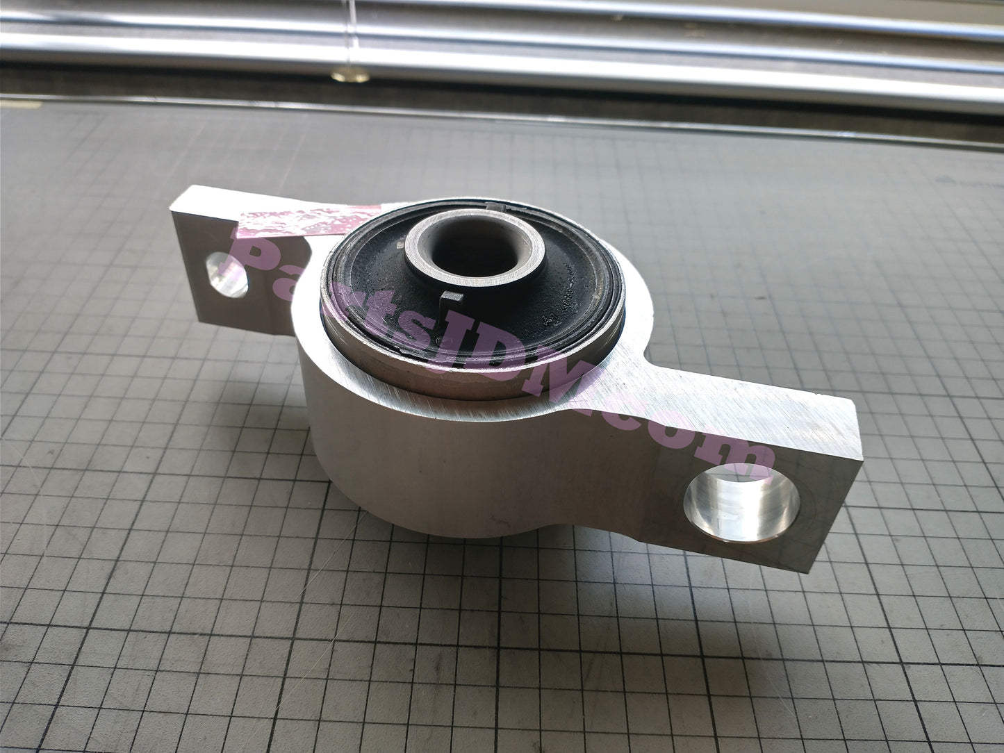 TOYOTA LEXUS JDM Genuine Lower control arm Bushing 48075-24010 RC F 5BA USC10