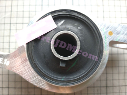TOYOTA LEXUS JDM Genuine Lower control arm Bushing 48075-24010 RC F 5BA USC10