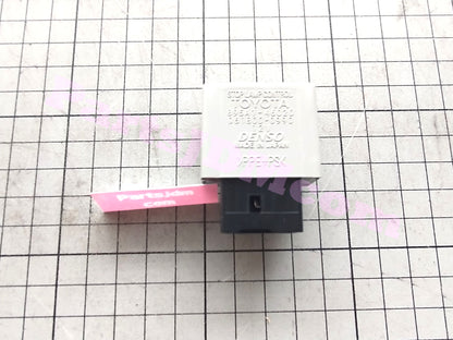 Genuine TOYOTA JDM Stop Lamp Control Relay 895A1-46020