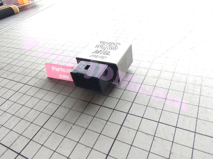 Genuine TOYOTA JDM Stop Lamp Control Relay 895A1-46020