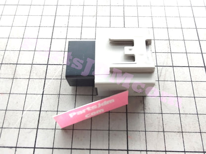 Genuine TOYOTA JDM Stop Lamp Control Relay 895A1-46020