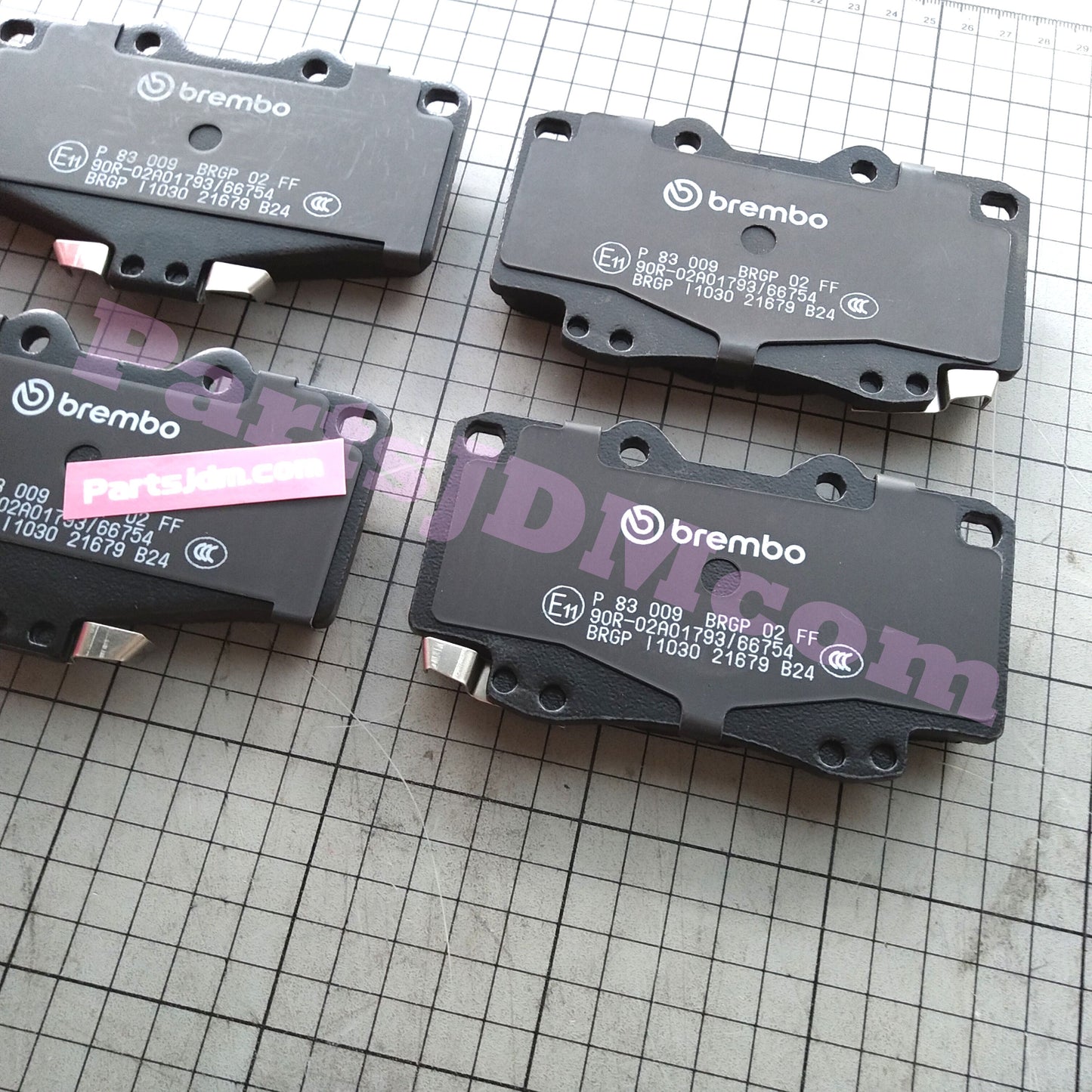 Brembo Brake Pad Black Set for Front Fit Land Cruiser Prado KZJ78G KZJ78W