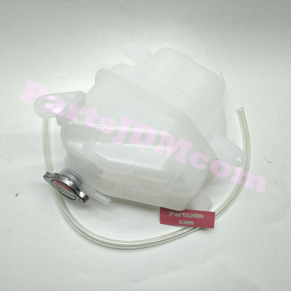 MITSUBISHI Delica JDM Space Gear 95-05 Engine Radiator L400 Radiator Expansion Tank