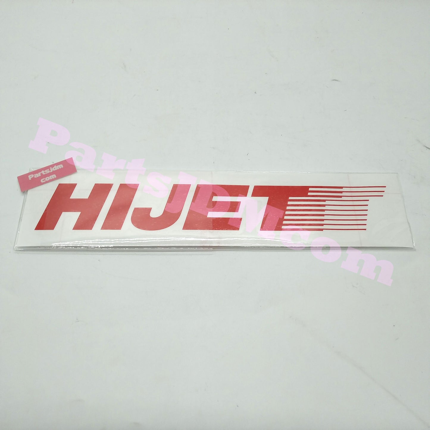 ملصق نموذجي بأحرف حمراء لسيارة دايهاستو هايجت