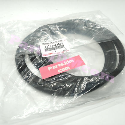 TOYOTA 63251-53030 JDM LEXUS 06-13 IS250 IS350 Genuine Sunroof Weatherstrip OEM