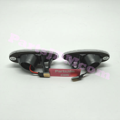 يناسب سيارة ميتسوبيشي ديلكا اليابانية (JDM) موديلات 94-07، إشارات جانبية LED بعدسات شفافة ومؤشرات انعطاف برتقالية
