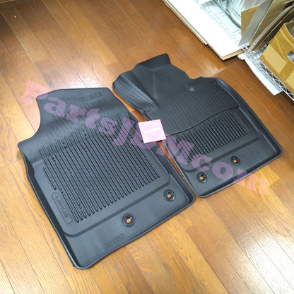 سجادات أرضية أصلية من لكزس LX570 للثلج والترفيه 08210-60700-C0