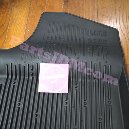 سجادات أرضية أصلية من لكزس LX570 للثلج والترفيه 08210-60700-C0