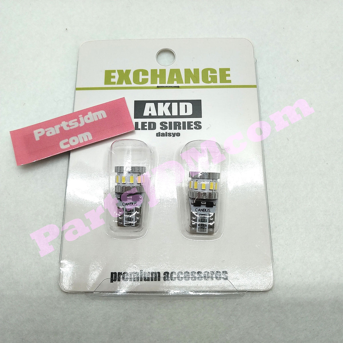 T10/T16 LED Position Bulbs 3014SMD 18-Chip 6000K White Set of 2  Fits Subaru Sambar Truck TT1 / TT2