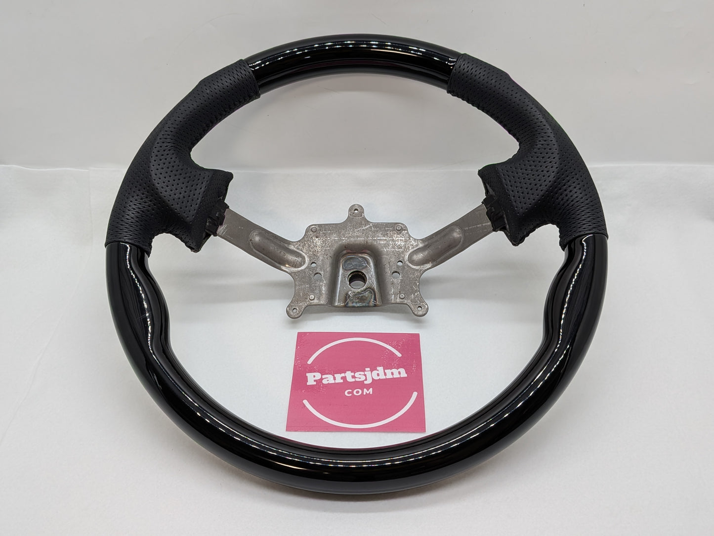 OEM Replacement Steering Wheel Piano Black × Black Leather Gun Grip Fits DA63T / DA65T Carry (Non-Airbag Model)