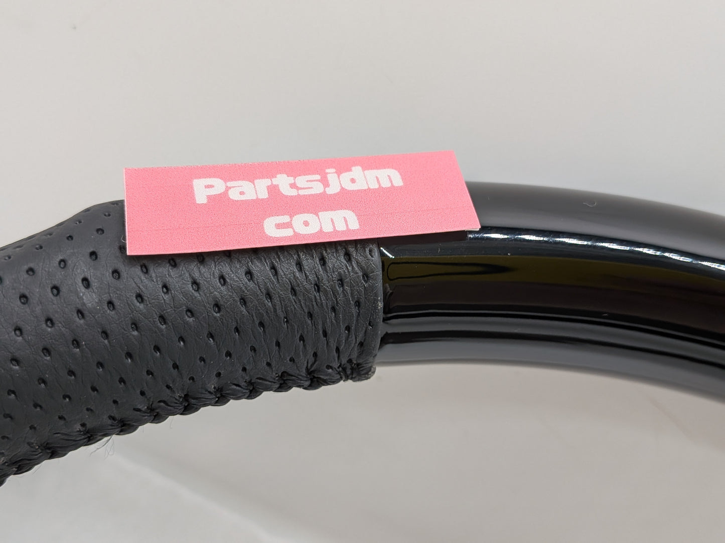 OEM Replacement Steering Wheel Piano Black × Black Leather Gun Grip Fits DA63T / DA65T Carry (Non-Airbag Model)