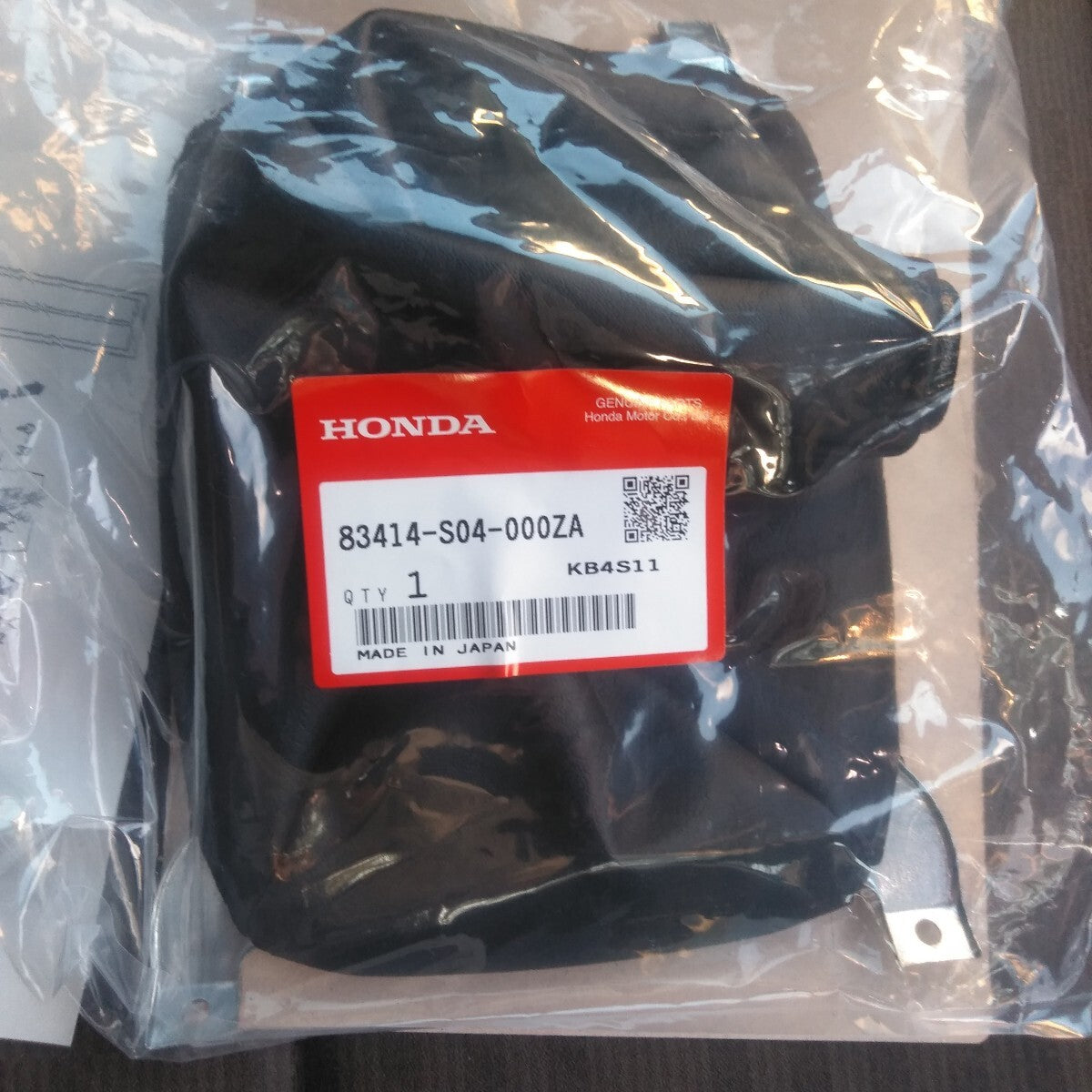 Genuine HONDA Civic Transmission shift boot 83414-S04-000ZA