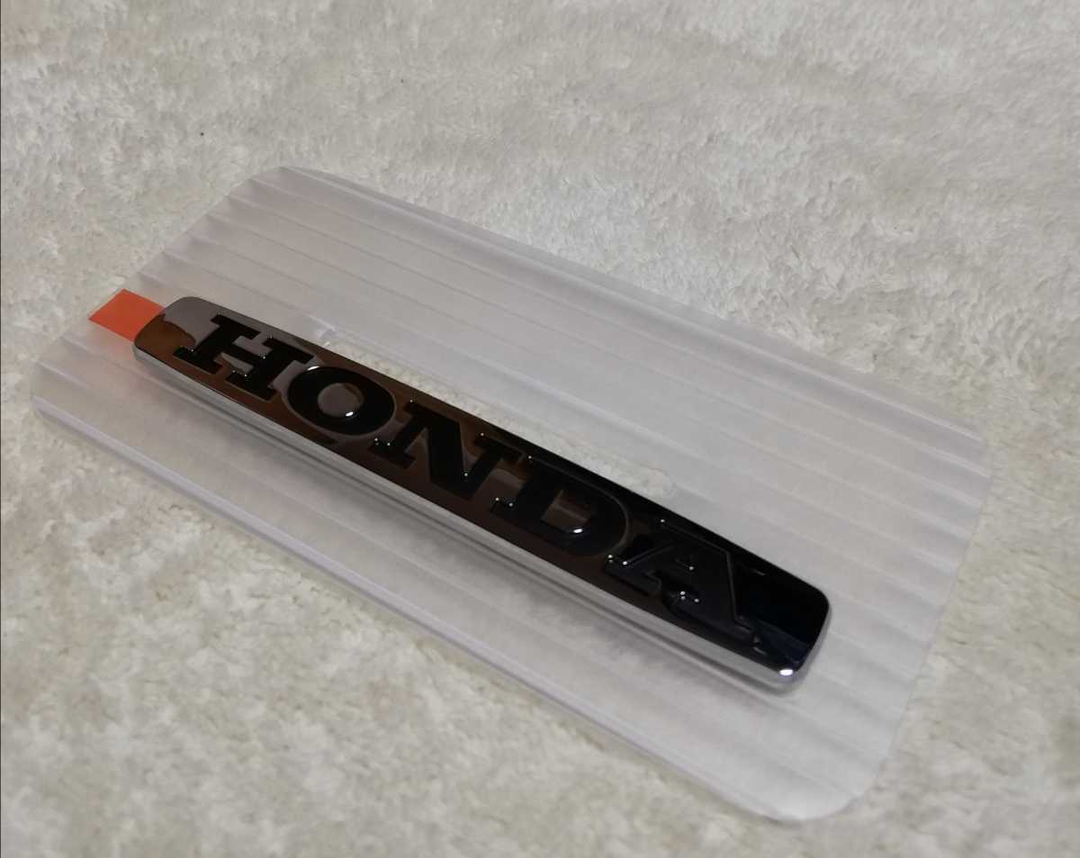 Genuine HONDA S2000 Fender Side Emblem 75711-S2A-G00x2 Left and Right sets