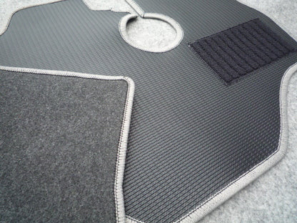 For Subaru Sambar TT1 TT2 Rubber Floor Mat Black & GrayFor AT