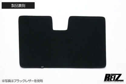 REIZ Kick Guard Glove Box Cover for Daihatsu Hijet Truck S500P S510P
