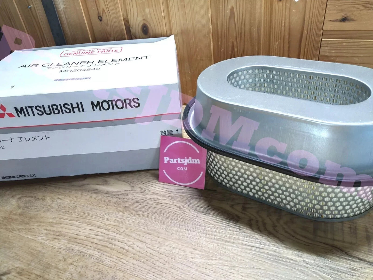 Genuine MITSUBISHI Delica Space Gear 4D56 4M40 Air Elements 94-99 MR204842